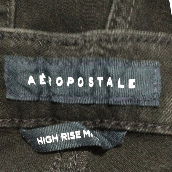 Aeropostale High Rise Midi Black Jean Shorts Distressed Cuffed Hem Size … - Picture 9 of 9